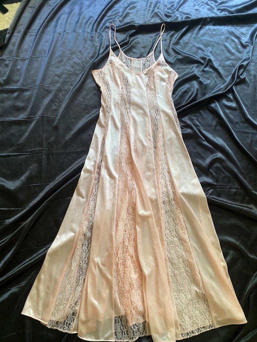 Vintage 1970s Olga Pink Lace Panel Full Sweep Slip Nightgown Large Rare